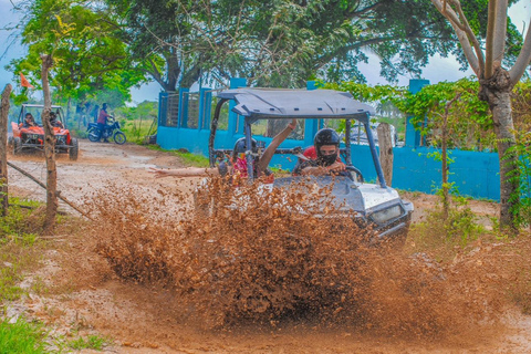 PUNTA CANA BUGGY SALVAJE ROMPE PISTA CON PROTECCIÓN EXTRAMAS