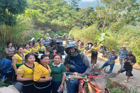 Hanoi: Mai Chau Valley Guided Tour with Lunch & Bike Ride