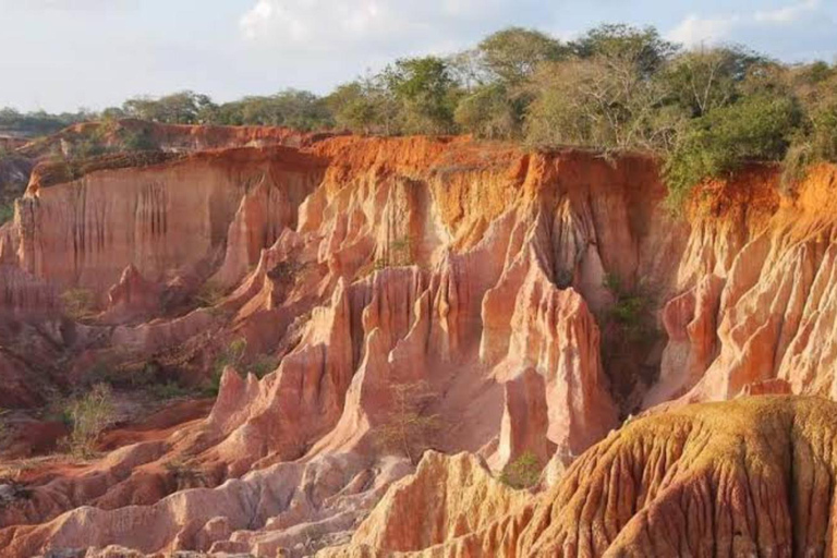 Malindi: Hell’s Kitchen, Robinson Island & Sand Dunes Tour