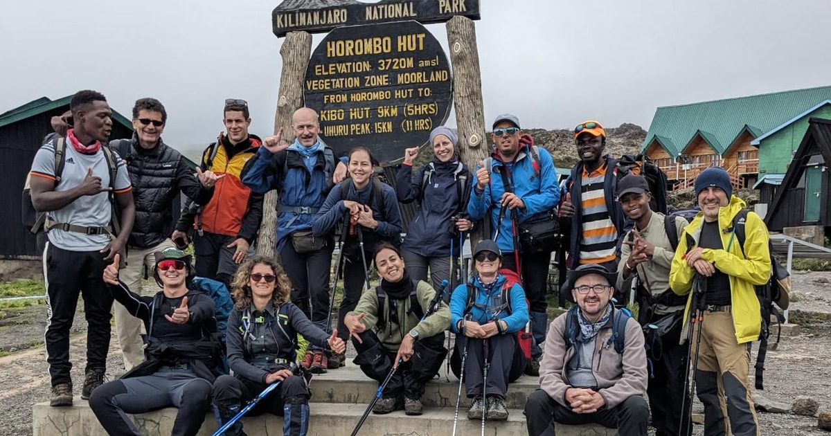 Mejor Excursi N Al Kilimanjaro Oferta Ruta Marangu En Un D A Getyourguide