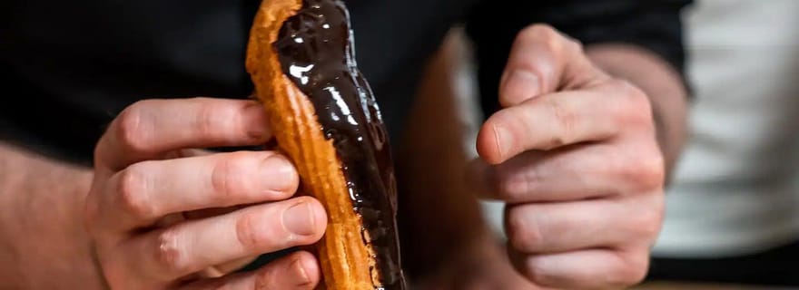 Paris : Cours de fabrication d'éclairs et de choux