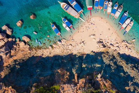 Vanuit Antalya of Side: Suluada eiland boottocht met lunchReis van Zijde