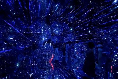 迪拜：AYA宇宙 + 接送服务