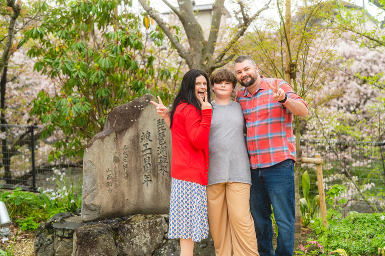 Kyoto: Private Tour with Local | Choose from 2,4,6 Hours 4 Hour Private Tour Option