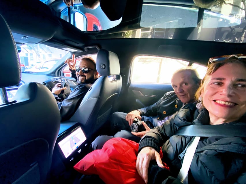 San Francisco City Tour in a Self-Driving Car with Guide image 3