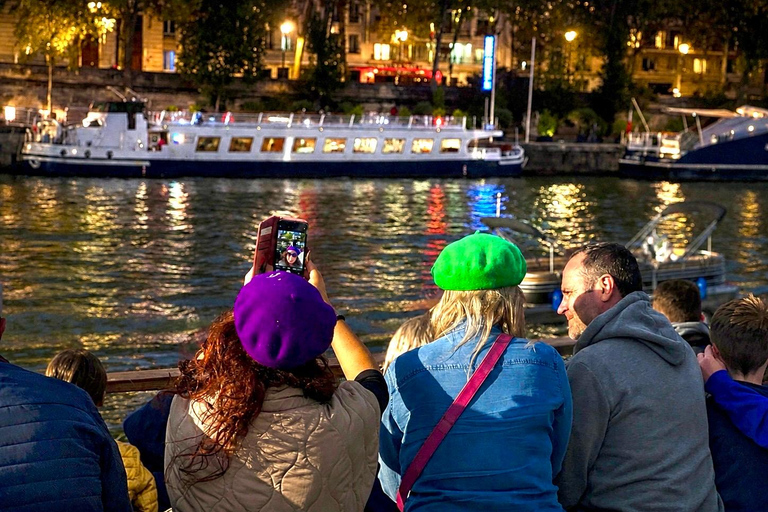 Paris: Illuminated Seine Night Cruise from the Eiffel Tower Paris: Illuminated Seine River Night Cruise & Free Postcard