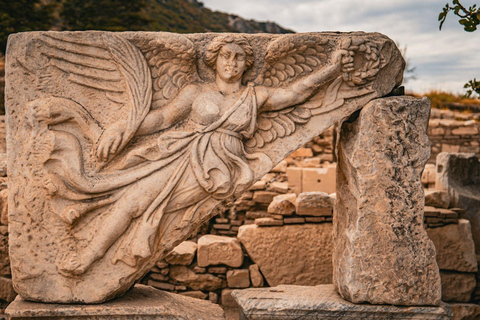 Für Kreuzfahrer: Ephesos, Sirince und Dorfleben mit MittagessenFür Kreuzfahrer: Ephesos, Şirince und Dorfleben mit Mittagessen