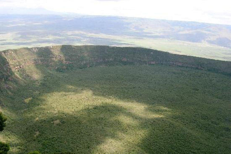 Tagestour zum Mount Longonot Park von NairobiTages-Tour zum Mount Longonot Park von Nairobi aus