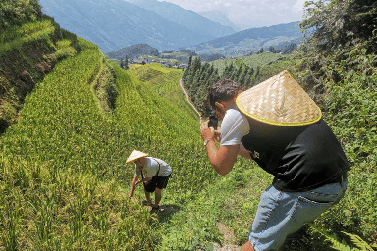 Guilin: Longji Rice Terraces Day Tour with Village Walks