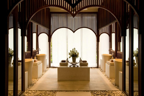 Ubud: Traditional Purification Ceremony, Lunch, and Spa Day