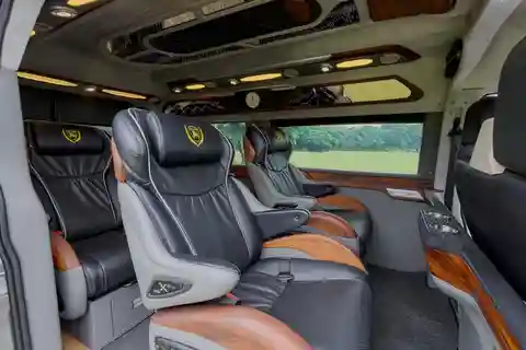 Luxury Limousine Van Transfer From Hanoi to Sapa