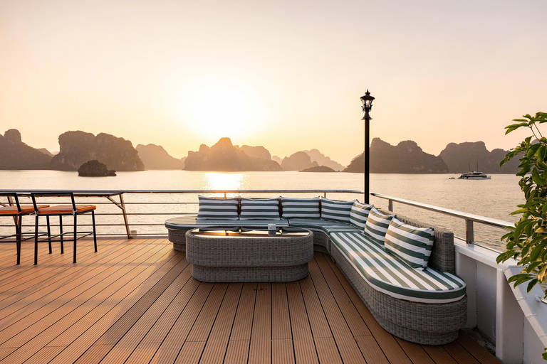 Hanói: Viagem de 1 dia à Baía de Ha Long - Cruzeiro de luxo AmethystCruzeiro de dia inteiro na Baía de Halong com Ametista (todos os destinos)