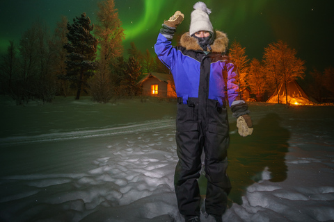 Saariselkä: excursión para ver la aurora boreal al lago Inari y cenaSaariselkä: Excursión a la Aurora Boreal en el Lago Inari y Cena