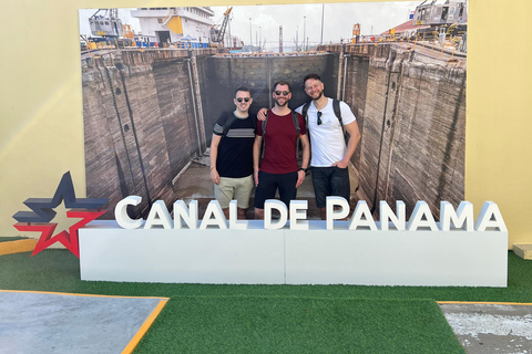 Panama : Visite d'une demi-journée de la ville et du canal de PanamaCircuit de la ville de Panama et du canal de Panama