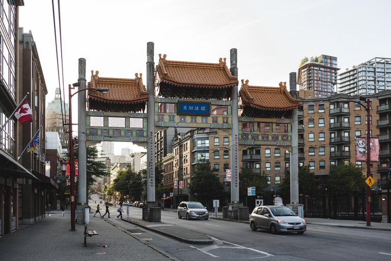 Vancouver: City &amp; Granville Island Sightseeing Trolley Tour