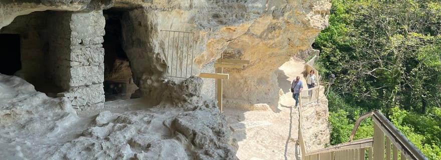 Visite du monastère rupestre d'Alaja au départ de Varna