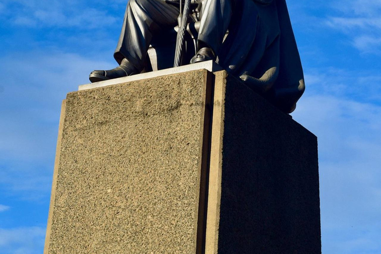 Nairobi: Guided City Walking Tour with Local Guide