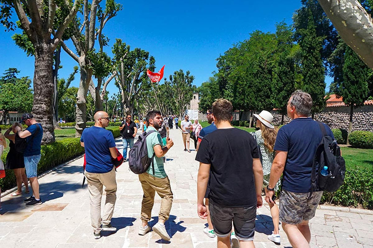 Topkapi Palace Guided Tour with Harem Ticket & Audio Guide