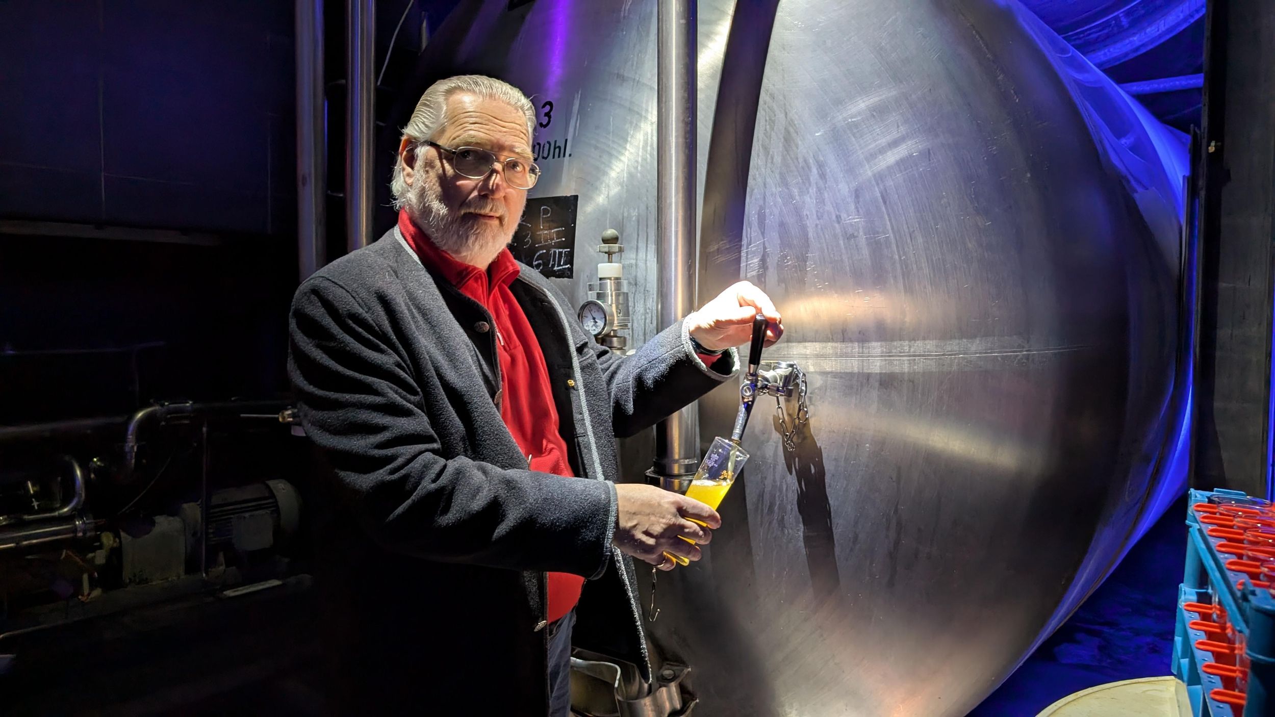 Augsburg: Starkbier-Masterclass: Brauereitour, 5 Tastings & Bierstacheln