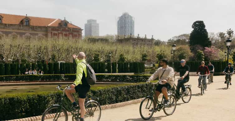 Barcelona: Guided Bike or E-Bike City Tour photo 7