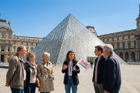 Paris: Louvre Art Heists & Scandals–Guided with VIP Entry