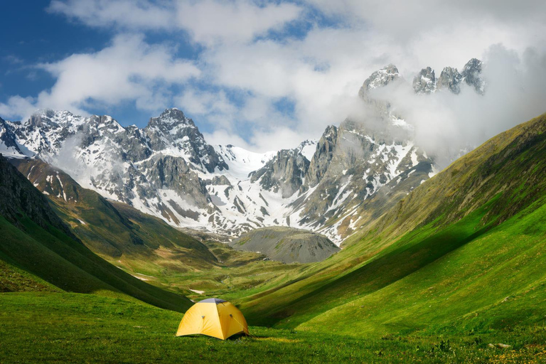 From Tbilisi: Full Day Trip to Kazbegi with Guide & Vehicle