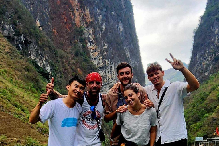 Hanói: Passeio de 3 dias em Ha Giang Easy Rider (com chegada em NinhBinh)