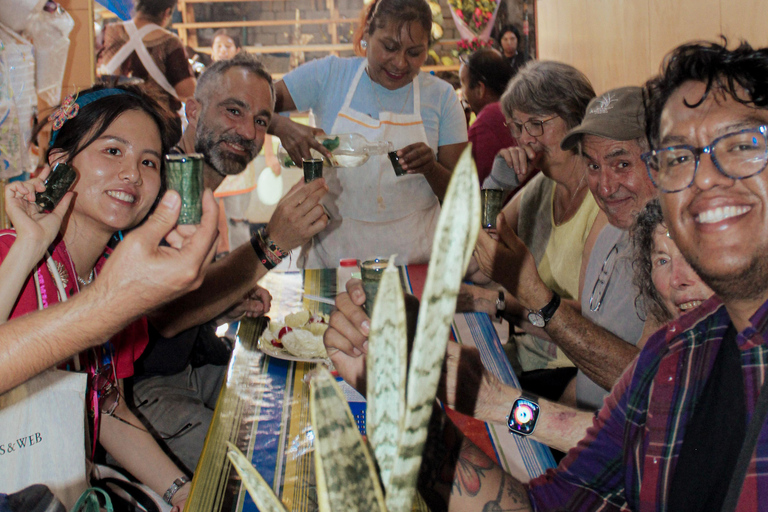 Cultural & Food weekend route in Oaxaca’s Main Market