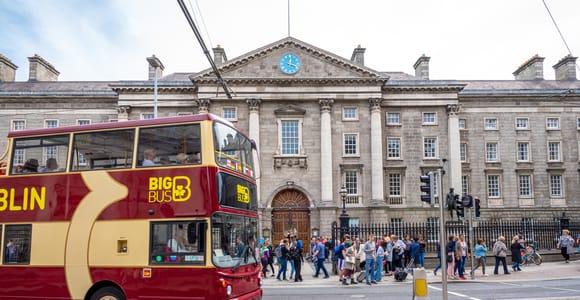 Dublin: Jameson Whiskey Distillery & Hop-on Hop-off Bus Tour