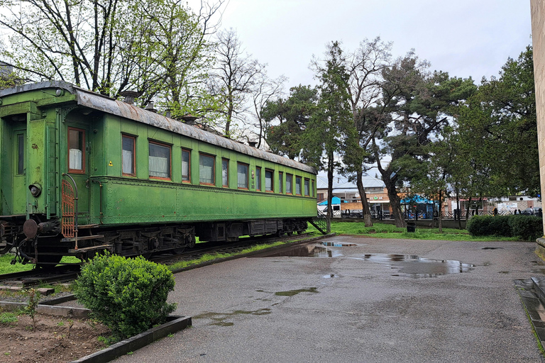 Tbilisi: 5-Day Private Guided Tour with Wine Tasting