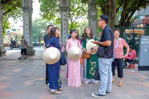 Hanoi: Tour di un giorno della città e spettacolo di marionette sull&#039;acquaTour di gruppo e spettacolo di marionette sull&#039;acqua