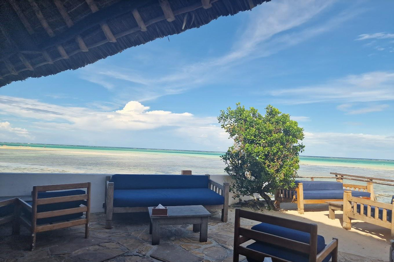 Zanzibar: Excursão de meio dia visitando Jozani e o Rock Restaurant