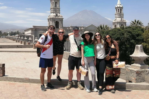 Arequipa: Historic Center Walking Tour with Hotel Pickup
