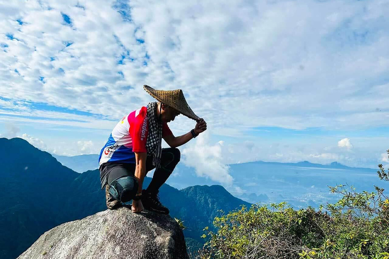 Da Nang/ Hoi An: Montanha Mable e cidade de Hoi An 1 diaVisita de grupo à montanha Mable e à cidade de Hoi An de 1 dia