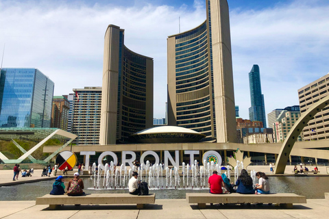 Baixa de Toronto: Arte pública e arquitetura