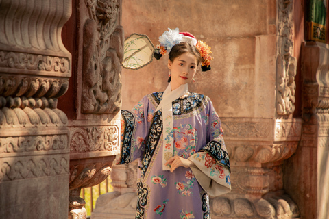 Beijing: Chinese Qing Dynasty Costume Travel Photography