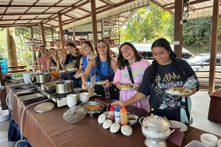 Chiang Mai: El viaje en tirolina más alto y largo con comida tailandesaPaquete Ultimate