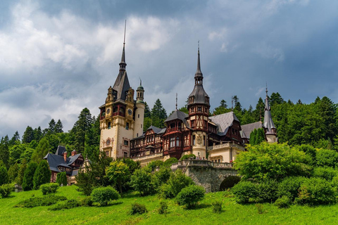 Bucareste: Castelo do Drácula, Castelo de Peleș e viagem a Brașov