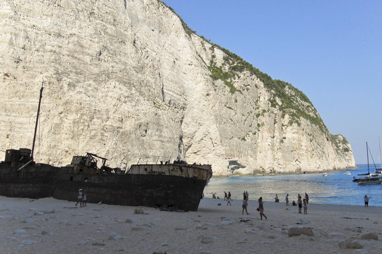 Kefalonia: Zakynthos Shipwreck & Blue Caves-Alykanas cruise