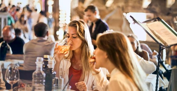 Triest: Einzigartige Foodtour mit lokalen Aromen und Verkostungen Triest: Einzigartige Foodtour mit lokalen Aromen und Verkostungen