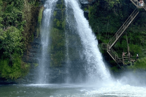 Quito waterfalls: Waterfalls, Horseback Riding, Bees, Canopy Cascadas