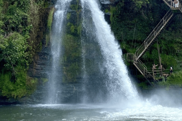 Quito waterfalls: Waterfalls, Horseback Riding, Bees, Canopy Cascadas