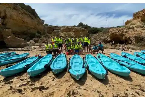 Tour guidato in kayak di Benagil