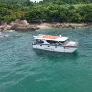 Da Nang: Small-Group Speedboat & Fishing Experience Da Nang: Small-Group Speedboat & Fishing Experience