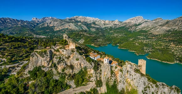 From Alicante: Guadalest and Algar Waterfalls with pick-up from your accommodation