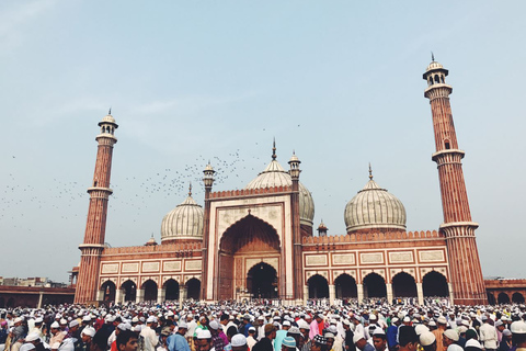 Delhi: Spiritual Sightseeing Day Tour 6 hours Delhi: Spiritual Sightseeing Day Tour with Car + Tour Guide