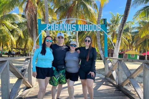 San Blas: tour with snorkeling, lunch and transportation