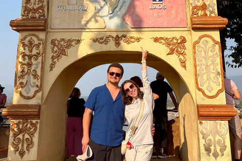 Day tour visit the top attractions in chiang rai