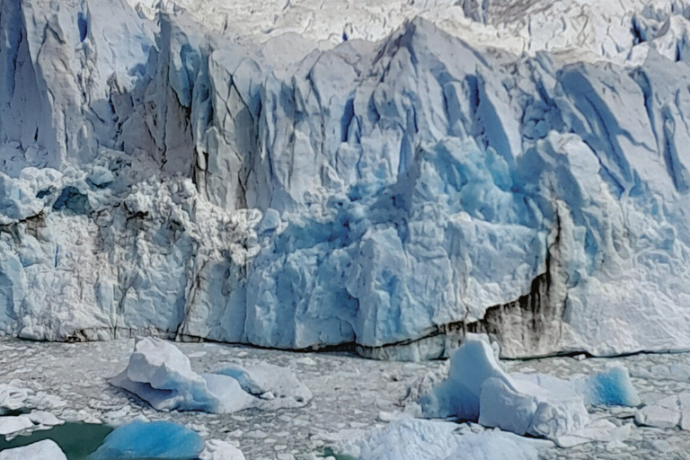 El Calafate, Perito Moreno Glacier classic tour with guidePerito Moreno classic tour: with guide from your hotel