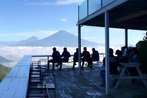 Yogyakarta: Menoreh, Chicken Church, Mudal & Glagah Day Trip